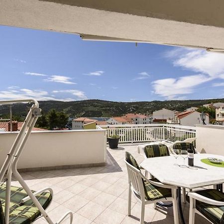Apartments Luka - Trogir, Marina 150M From The Beach Εξωτερικό φωτογραφία