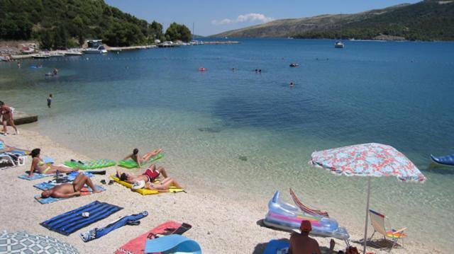 Apartments Luka - Trogir, Marina 150M From The Beach Εξωτερικό φωτογραφία