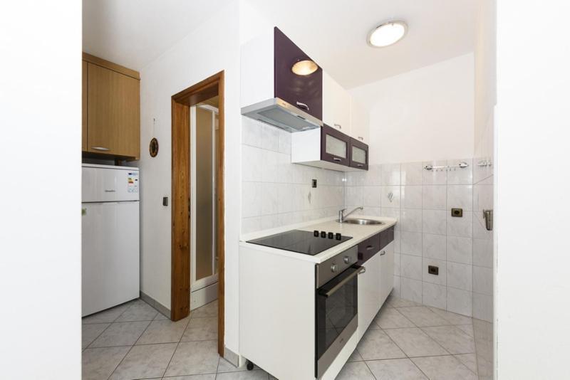 Apartments Luka - Trogir, Marina 150M From The Beach Εξωτερικό φωτογραφία